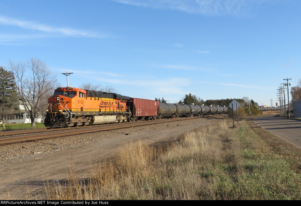 BNSF 6145 West